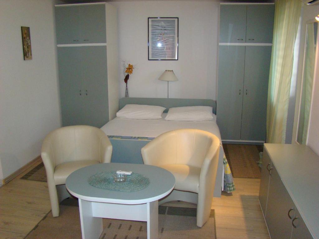 Studio Apartments Kuljis Vis Quarto foto